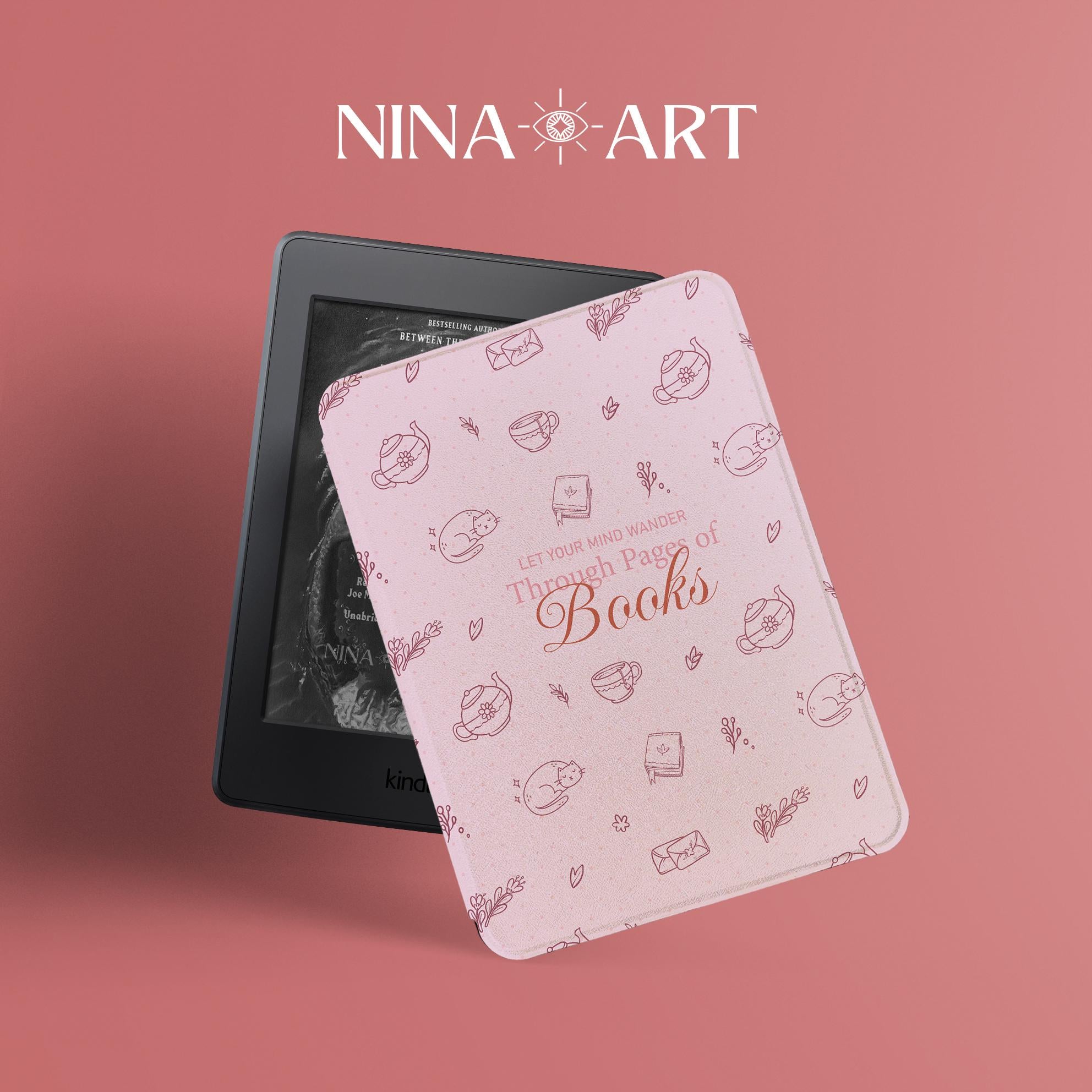 Books and cat _ Kindle Case